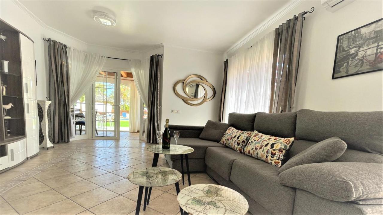 Chalet Amelie Antigua  Εξωτερικό φωτογραφία